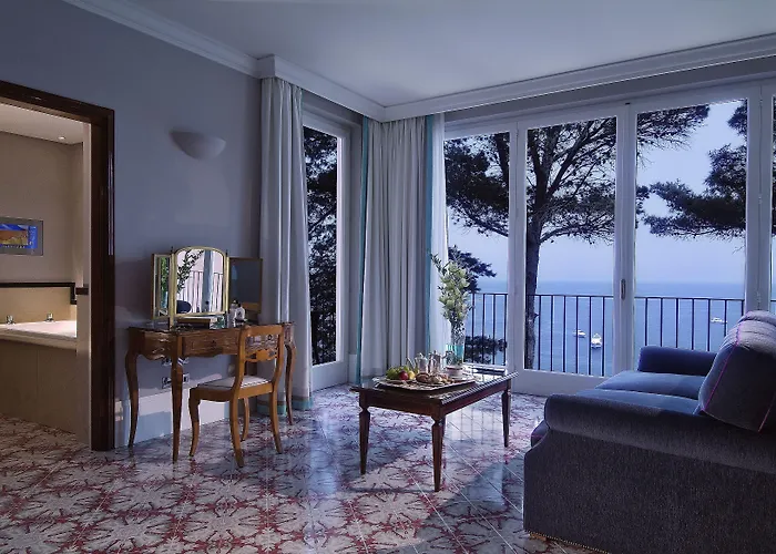 Regina Isabella-Resort Spa Restaurant Lacco Ameno 